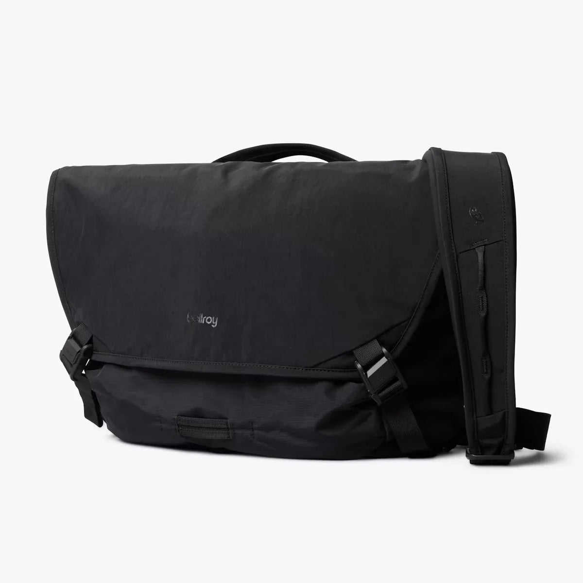 Venture Messenger 16"